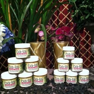 Organic moisturizer and mask all natural roots